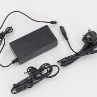 [181167] CHARGEUR AVEC CÂBLE D'ALIMENTATION €uro & UK (VBU)